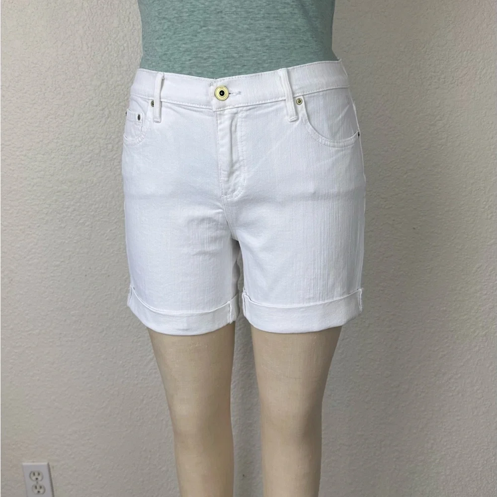 Women's White Casual Shorts Tommy Hilfiger Size 6 White Jeans Shorts Cuffed